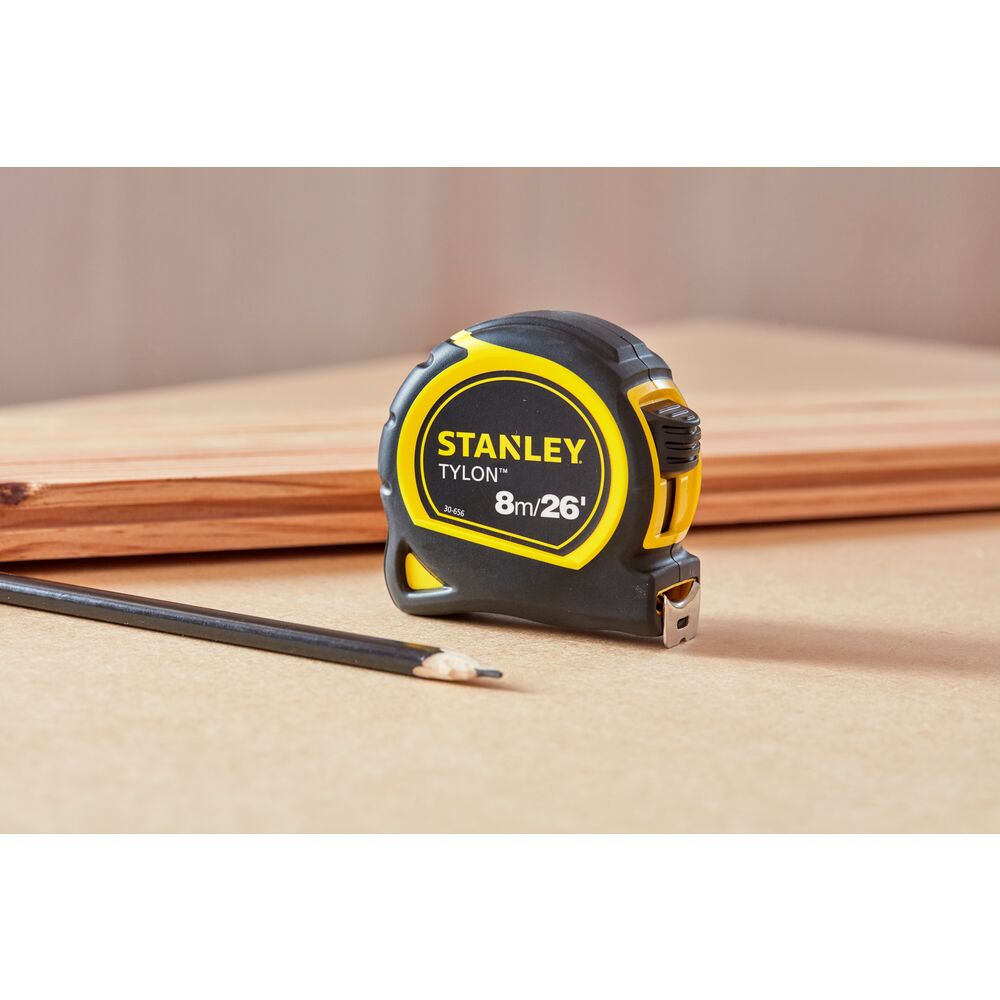 0-30-656 Stanley Tylon 8 m Tape Measure, Imperial/Metric