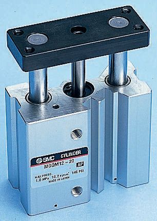 SMC Pneumatic Guided Cylinder - 32mm Bore, 25mm Stroke, MGQ Series, Double Acting