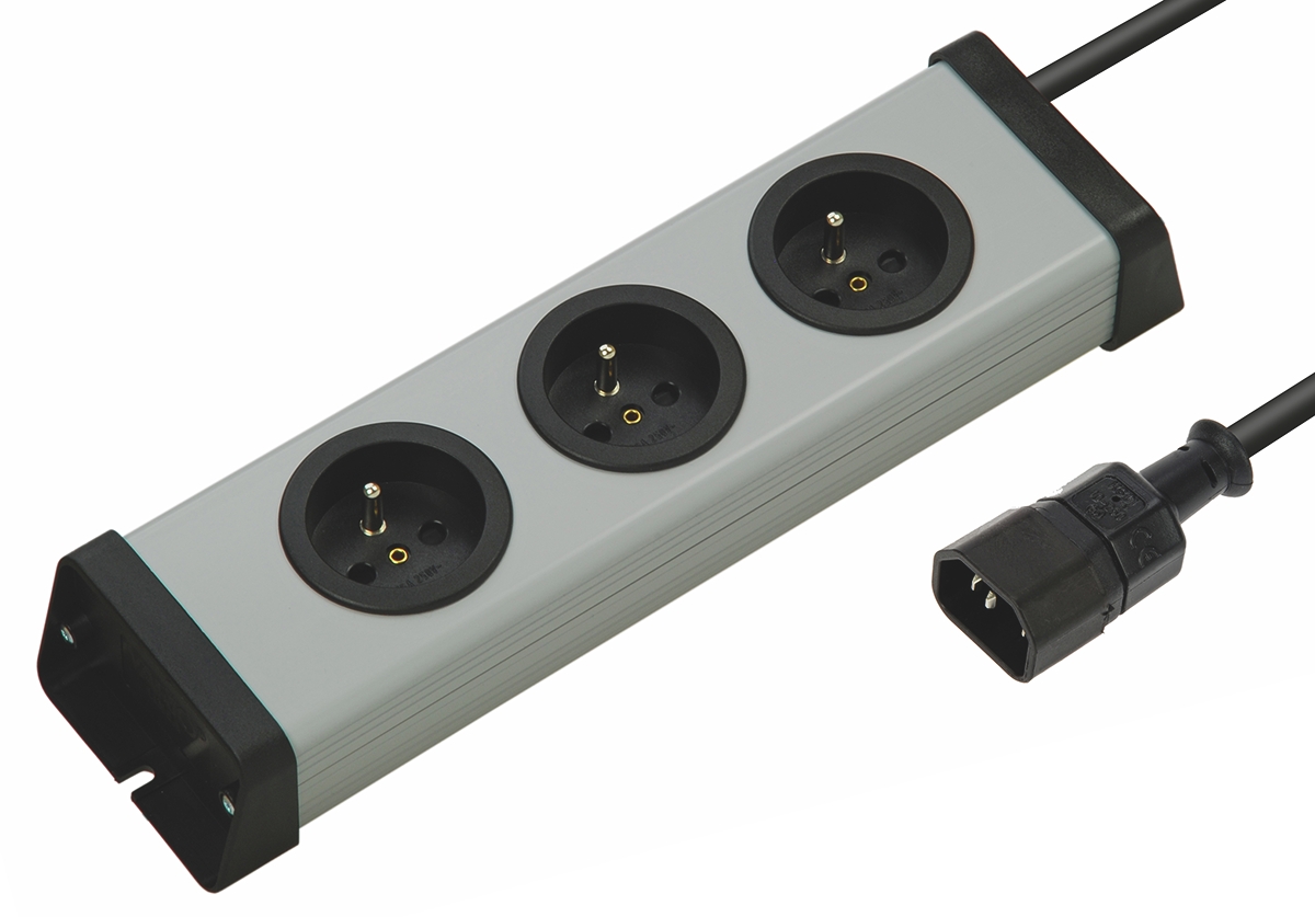 Bodo Ehmann Type E 3 Gang Socket Bar, 1.5m Cable, 16A, 250V
