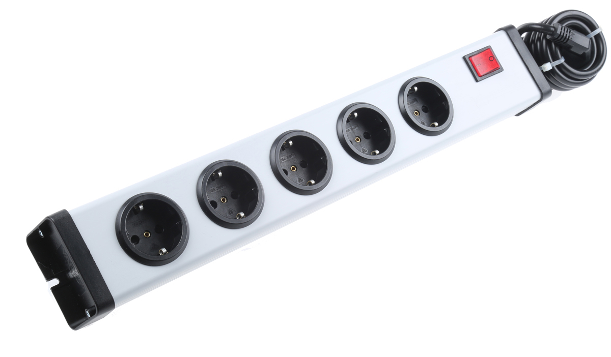 Bodo Ehmann Type F 5 Gang Socket Bar, 1.5m Cable, 16A, 250V