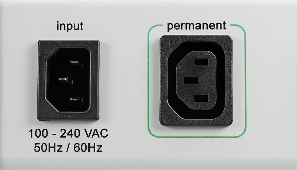 Bodo Ehmann IEC Socket C13 7 Gang Socket Bar, 1.5m Cable, 10A, 250V Fused