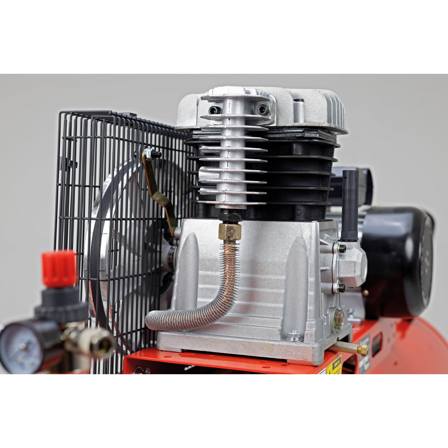 04396 SIP 3 HP Air Compressor, 150 psi, 65 kg, 100 L