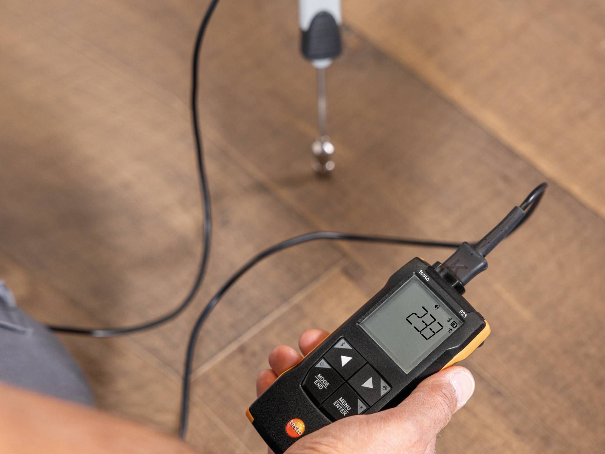 0563-0925 Testo 925 Differential Digital Thermometer, K Probe, 1 Input(s), 1000 °C Max