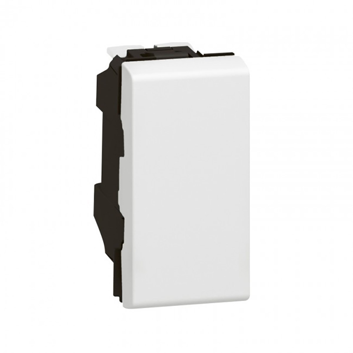 077030l Legrand White 6A