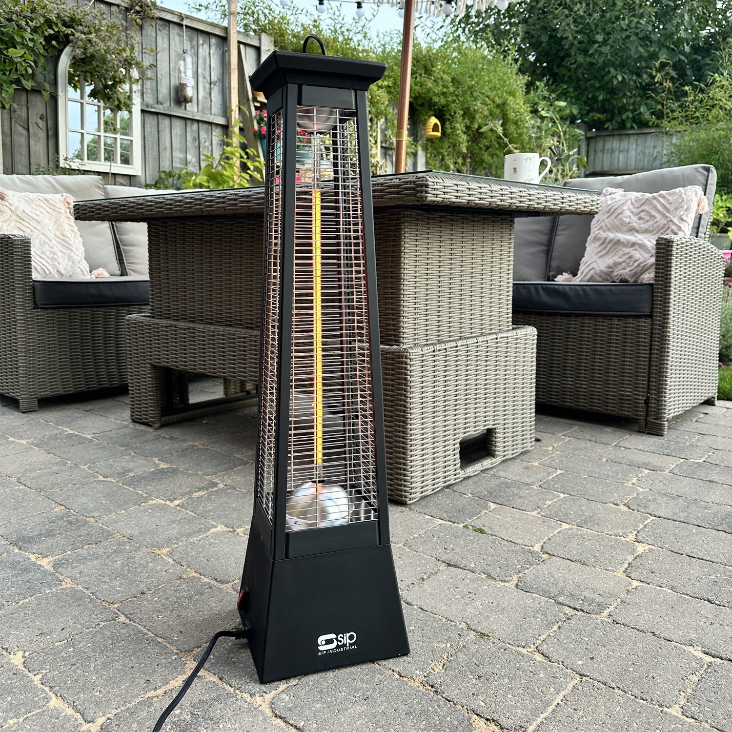 09588 SIP 2 kW Infrared Heater, Floor, UK
