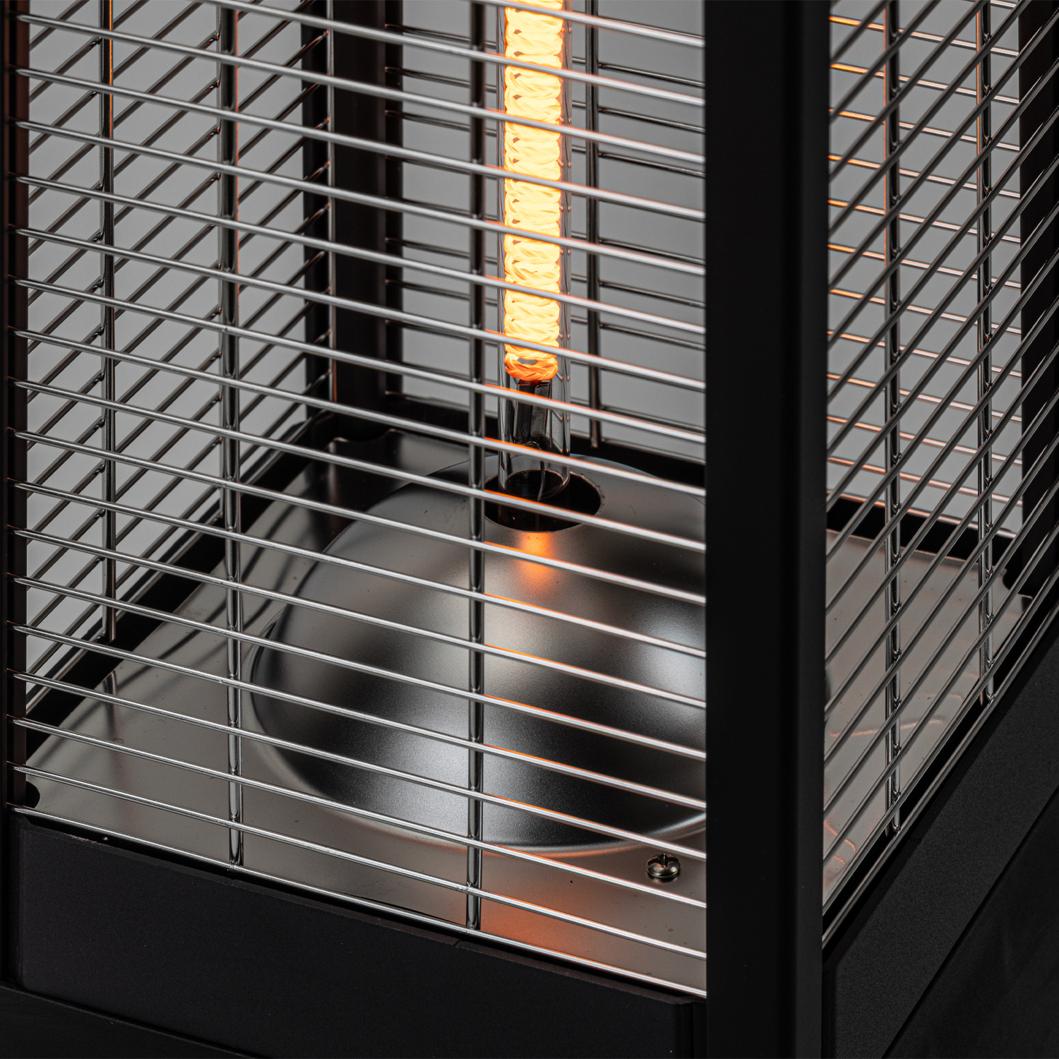 09588 SIP 2 kW Infrared Heater, Floor, UK
