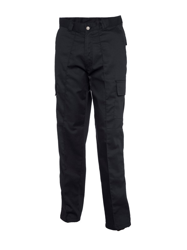 Uneek UC902 Men's Black 65% Polyester, 35% Cotton, Size 48 31in L