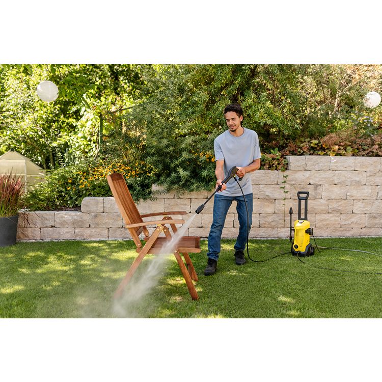 1676-3550 Karcher K 3 Home Pressure Washer 220V, 240 V 120 bar 380 L/h