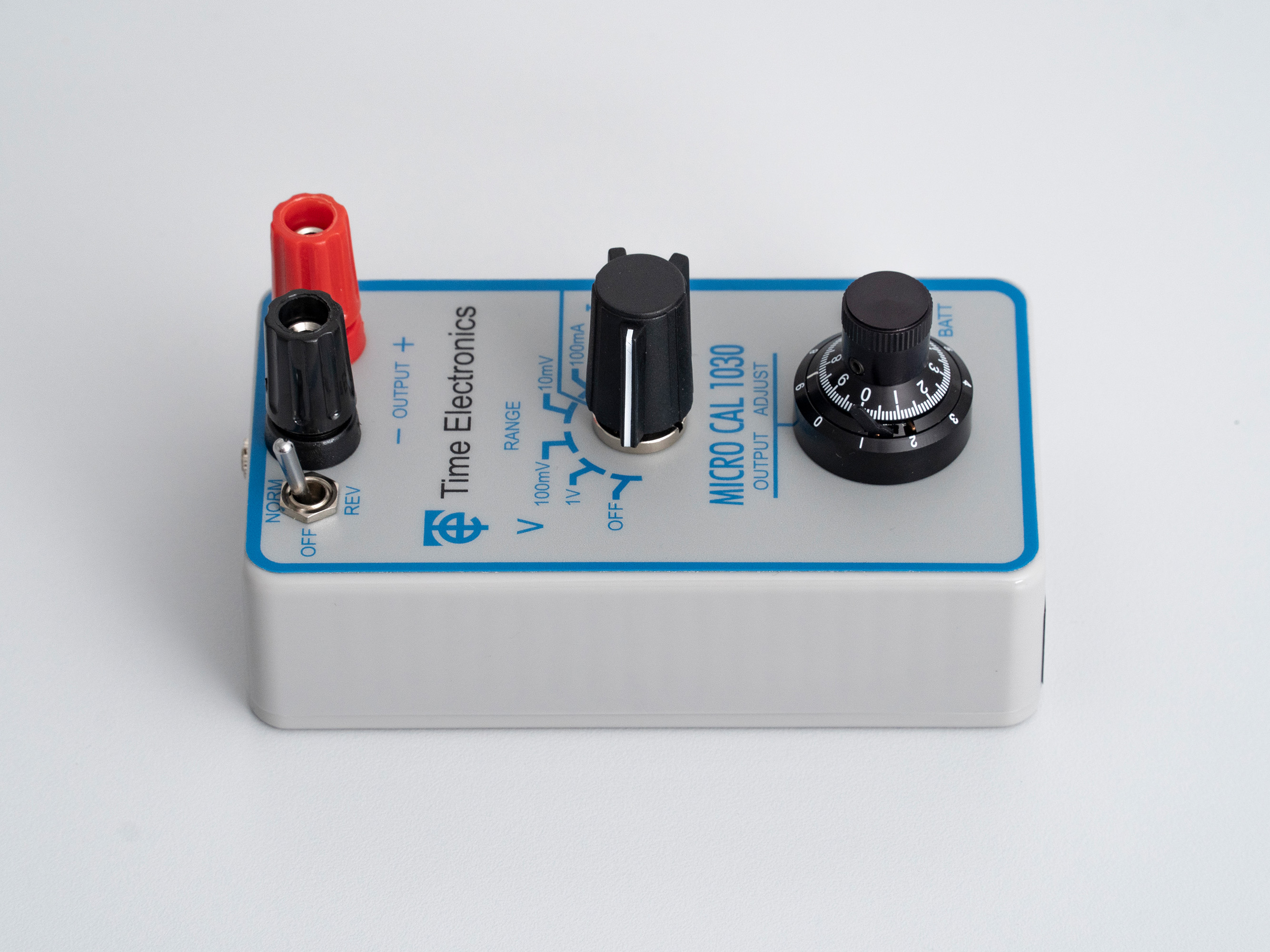 1030 Time Electronics  Current & Voltage Calibrator 100 mA
