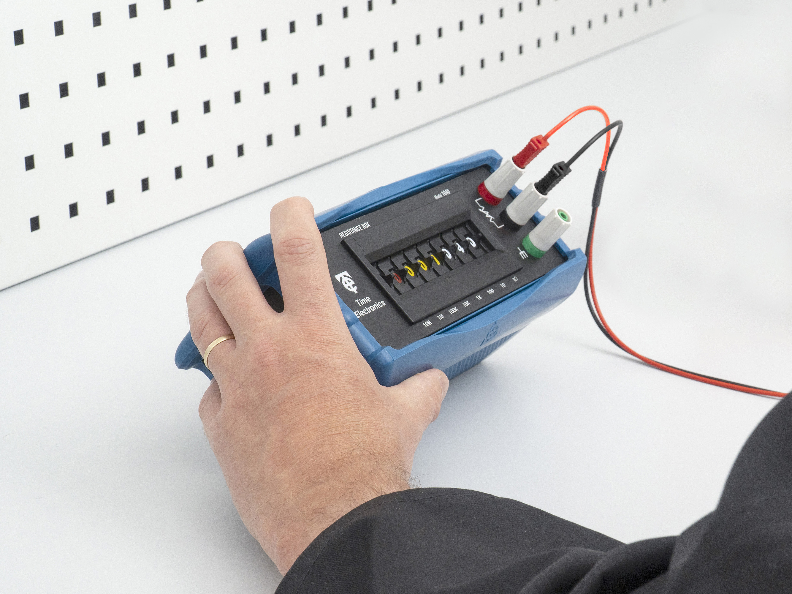 1040 Time Electronics Resistance Decade Box 1 Ω, UKAS
