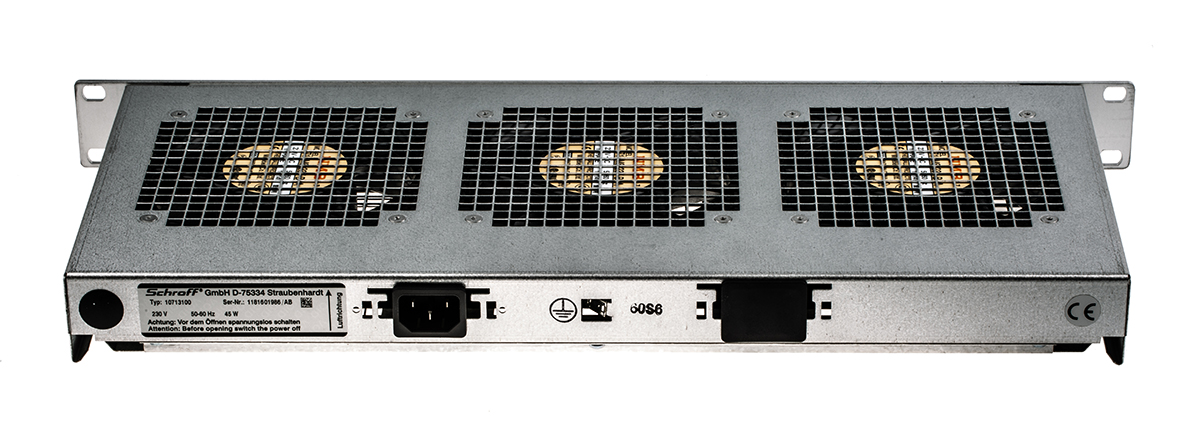 10713-100 nVent SCHROFF 3 Fan, 1 U