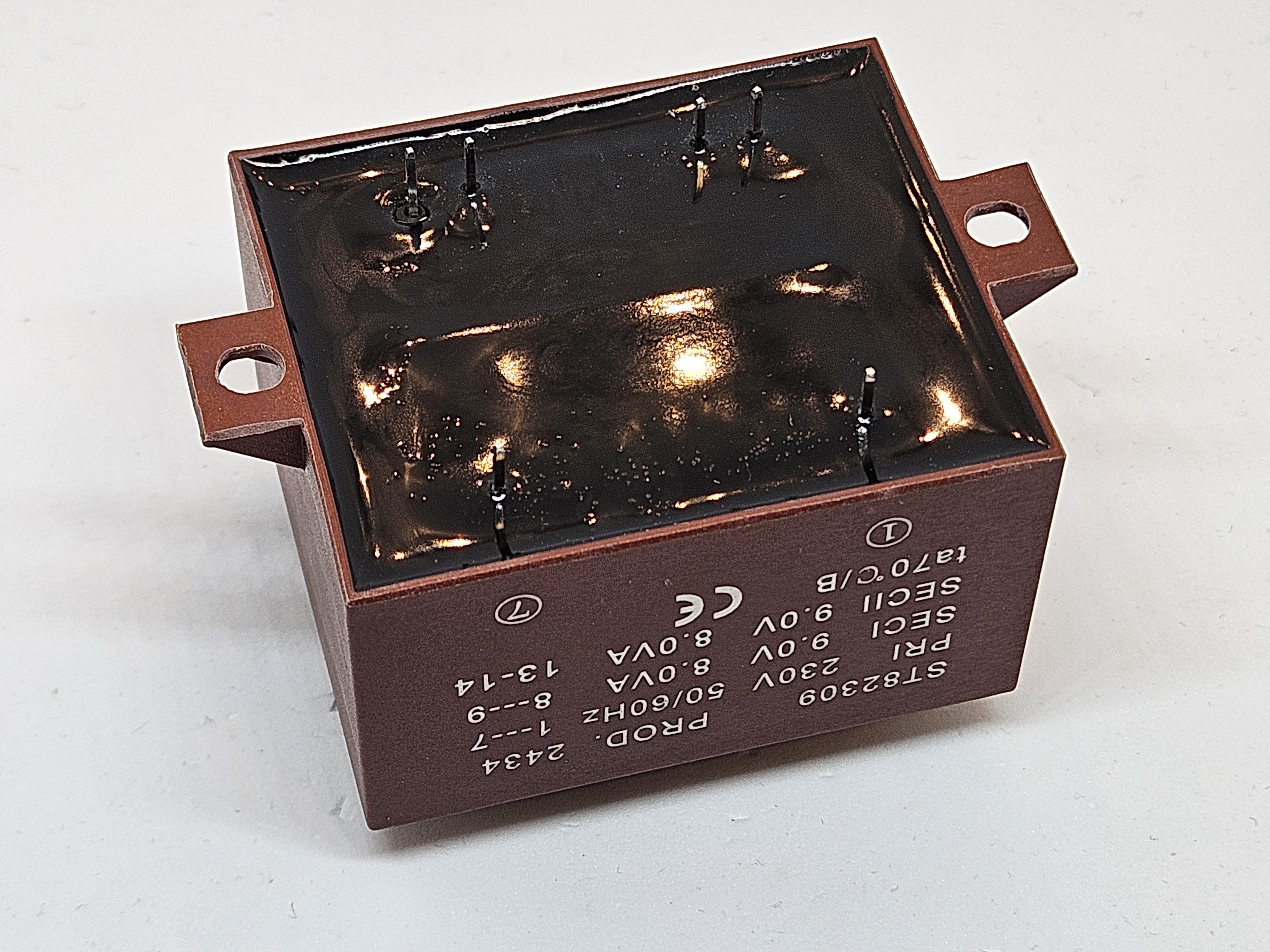 113-956 RS PRO 2x9 V ac 1 Output PCB PCB Transformer, IEC/BS/EN 61558-1 AS/NZS 61558.1 IEC/BS/EN 61558-2-6 AS/NZS 61558.2.6 16