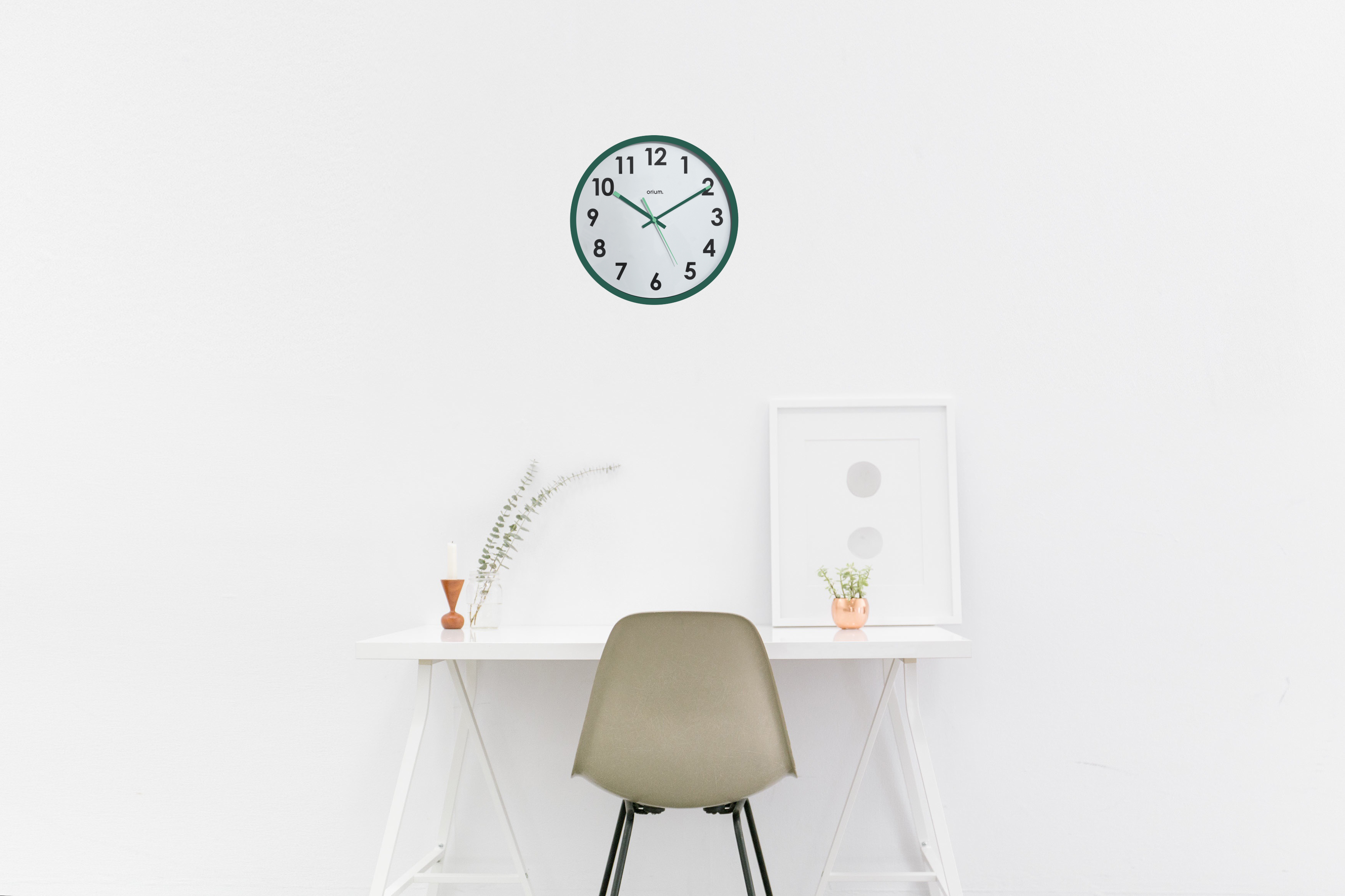 11360 Orium Green Analogue Clock, 30 cm Diameter Wall