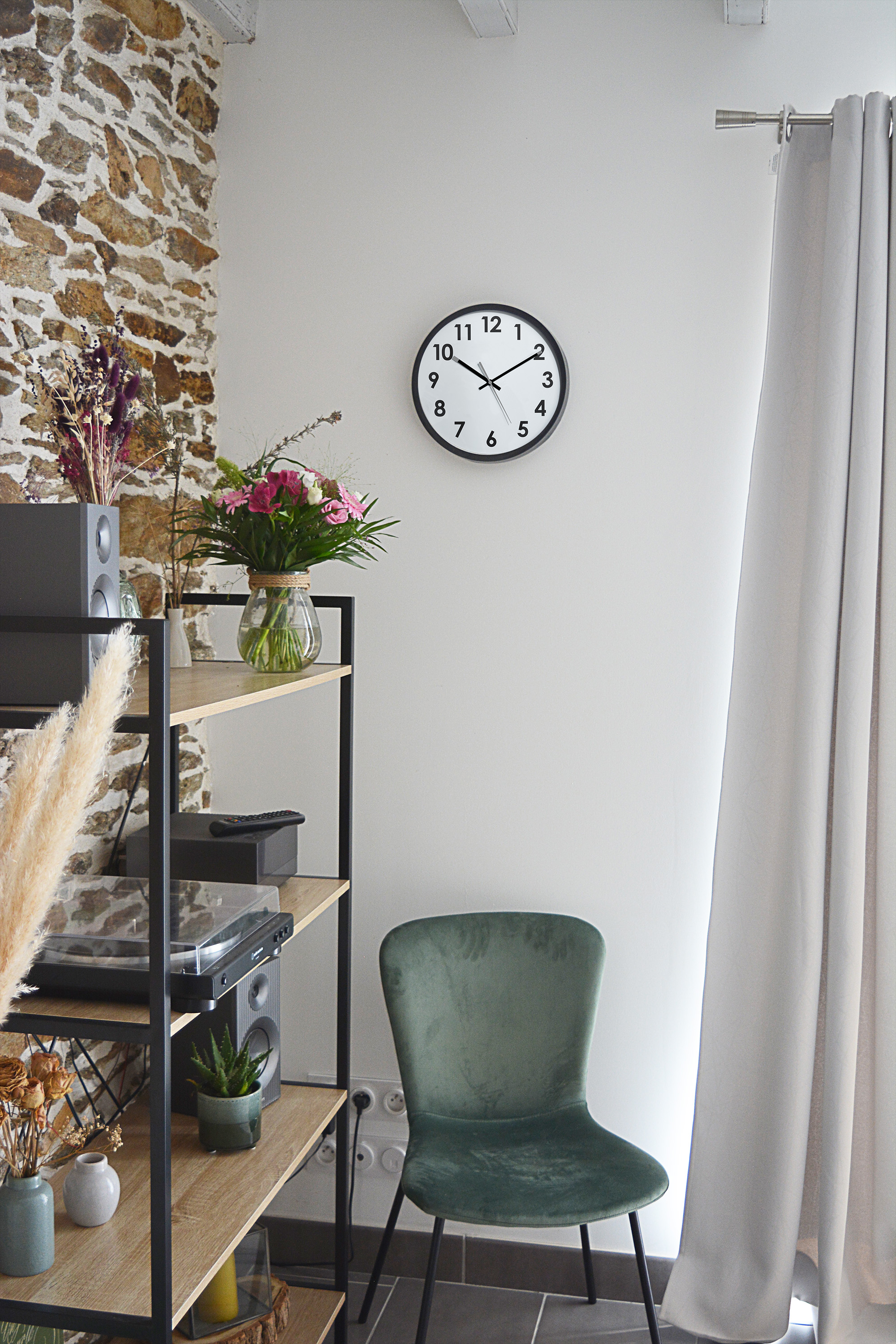 11361 Orium Black Analogue Clock, 30 cm Diameter Wall