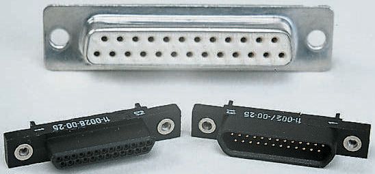 binder 910 15 Way Right Angle D-Sub Connector Female
