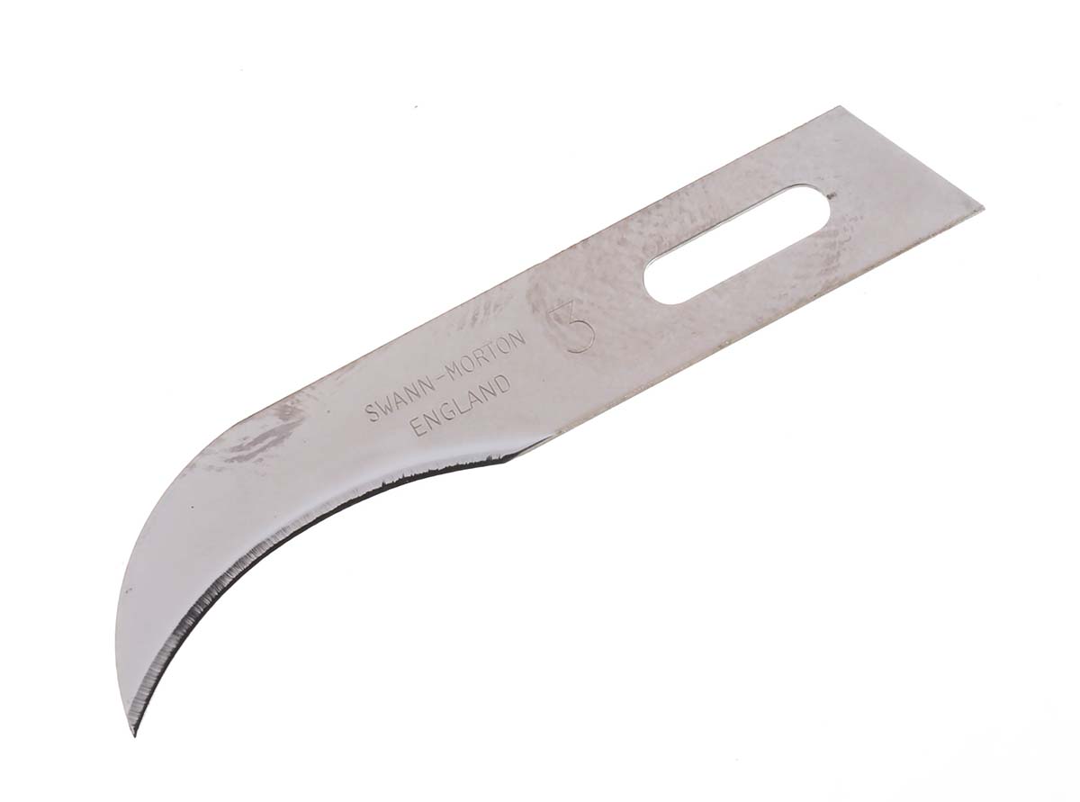 Swann-Morton Carbon Steel Curved Scalpel Blade, No.3, 50 per Package