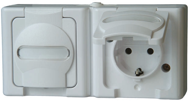 Kopp White Plug Socket, 16A, Earthed Socket