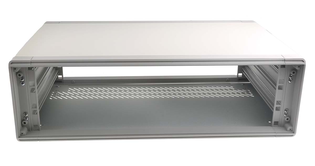 132-4408 RS PRO, 3 U 19 in Rack Mount Case Ventilated 322 mm