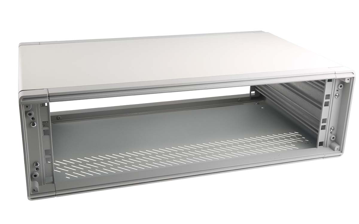 132-4408 RS PRO, 3 U 19 in Rack Mount Case Ventilated 322 mm