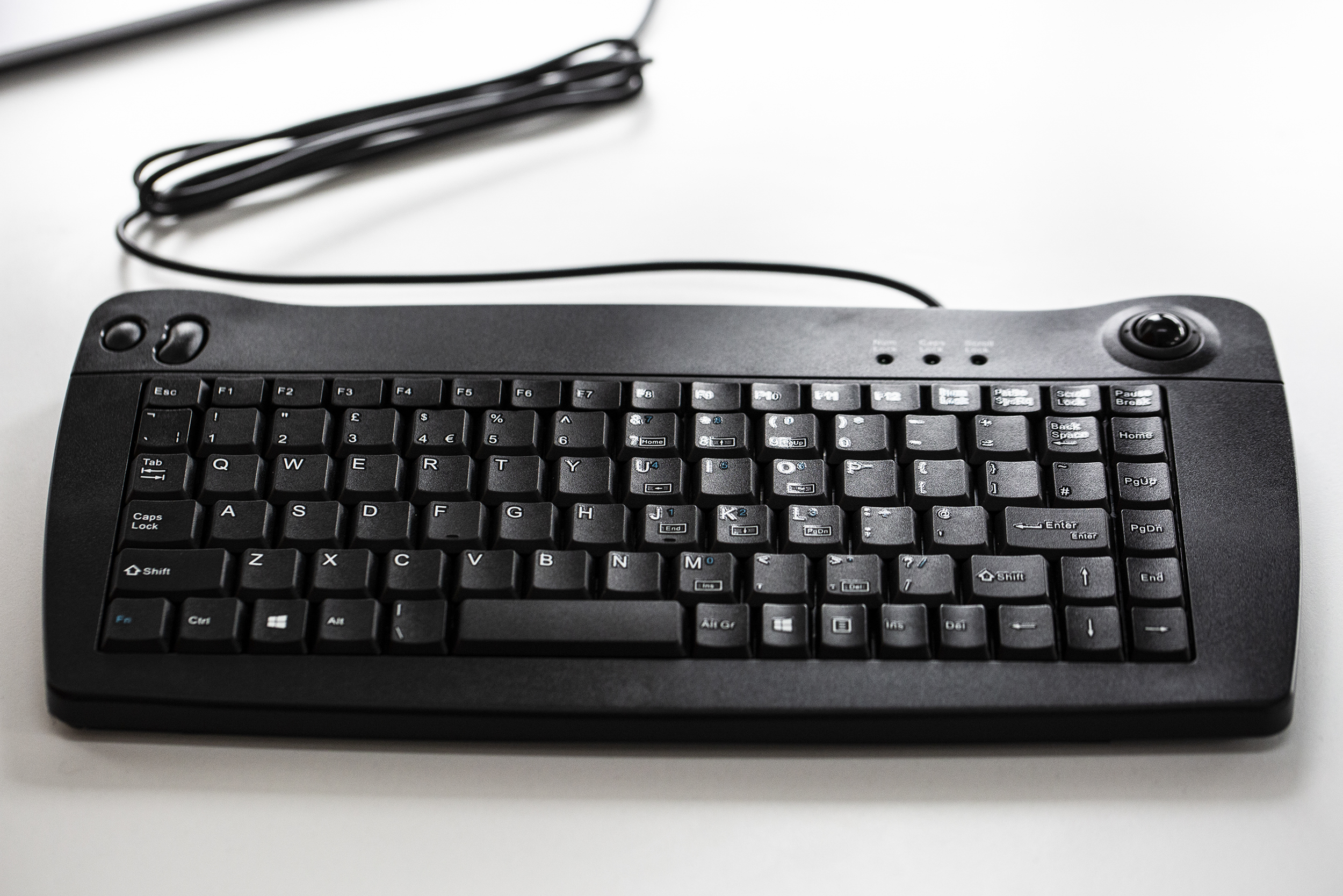 136-9673 RS PRO Wired USB Trackball Mini Keyboard, QWERTY (UK), Black