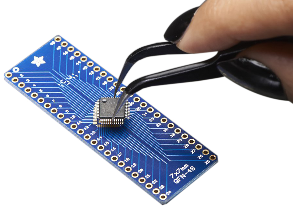 ADAFRUIT INDUSTRIES 1377 Breadboard Surface Mount Breakout PCB