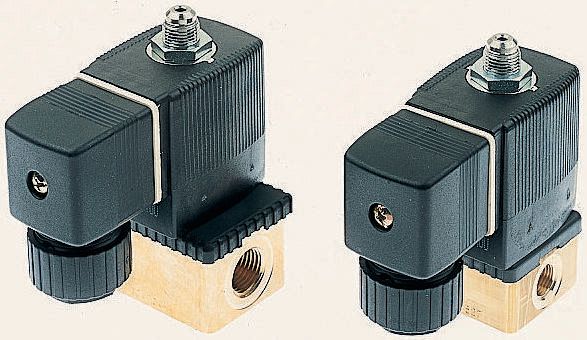 Burkert Solenoid Valve 138049, 3 Port, NC, 220V ac, 1/4 in