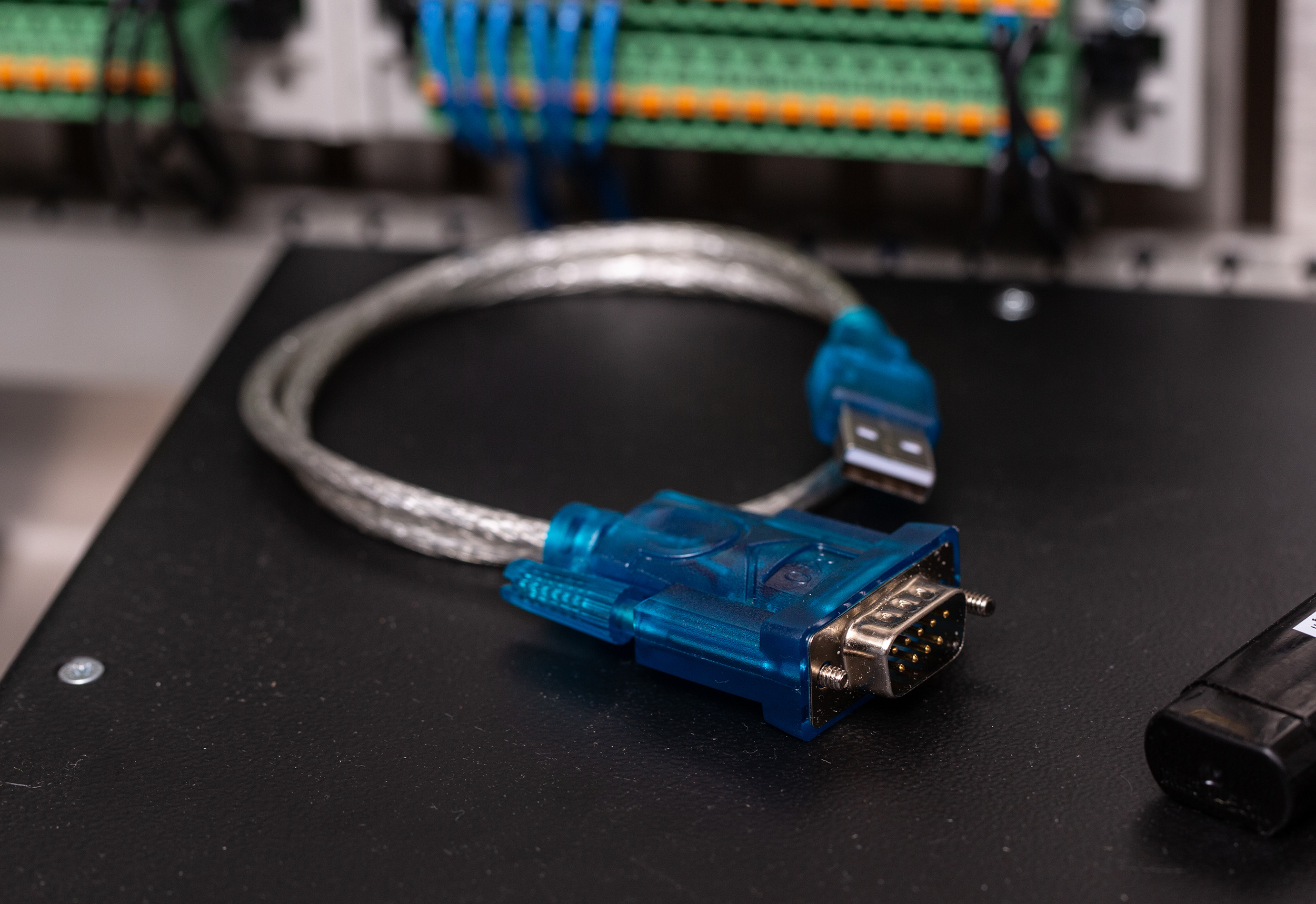 144-5699 RS PRO RS232 Converter Cable 2