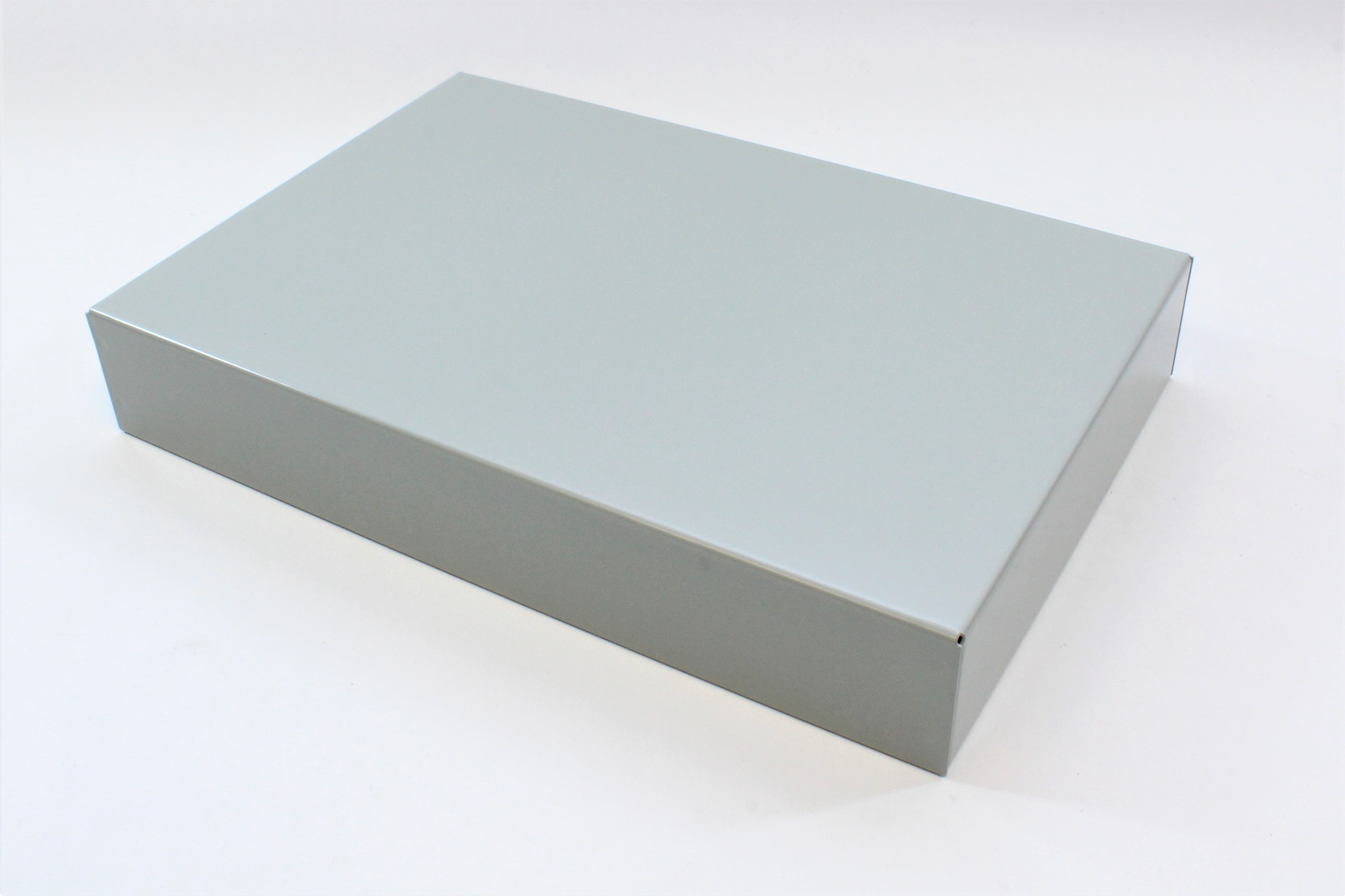 Hammond 1441 Series Steel Enclosure Chassis, 51 mm H, 8in W, 203 mm D, 304.8 mm L For Use With 1441 Series