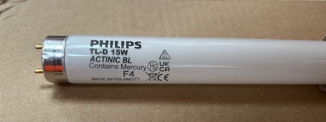 GlassGuard 15 W Fly Killer Light, 450 mm, 350 nm, Linear Shatterproof