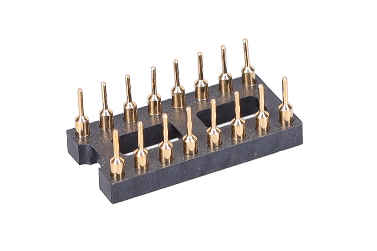 TE Connectivity 0.1 in Pitch DIP Board DIP IC Socket