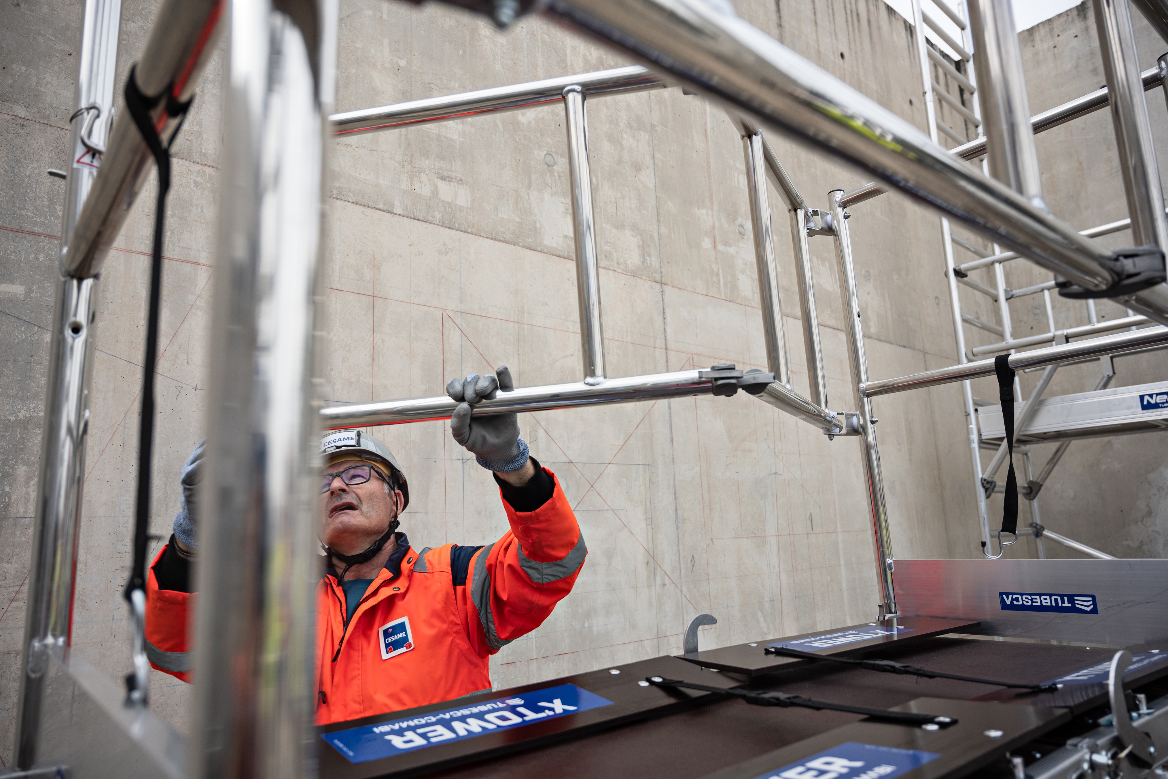 22405530 TUBESCA 22405520,For Use With 2.8m Aluminium Scafolding & Work Platform