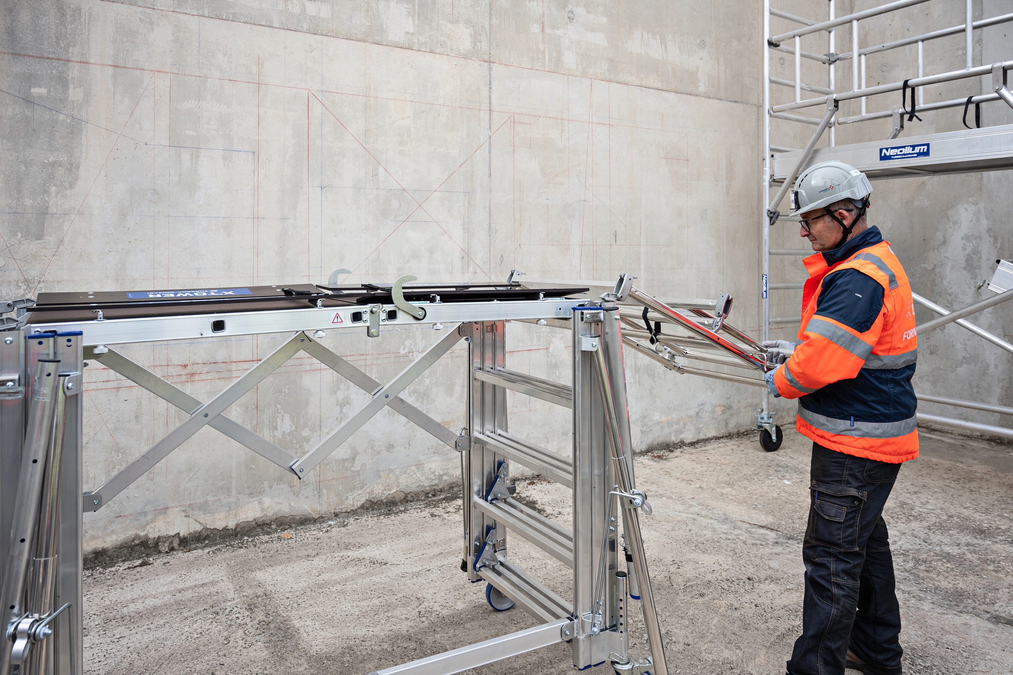22405530 TUBESCA 22405520,For Use With 2.8m Aluminium Scafolding & Work Platform