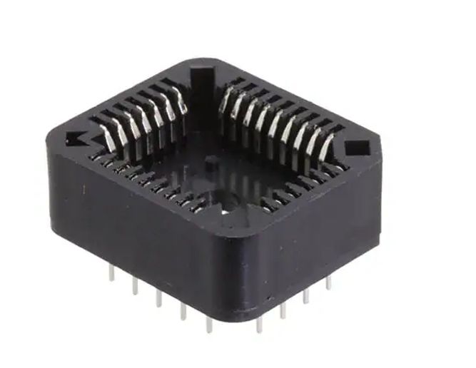 RS PRO 1.27 mm Pitch 32 Way Through Hole PLCC IC Socket