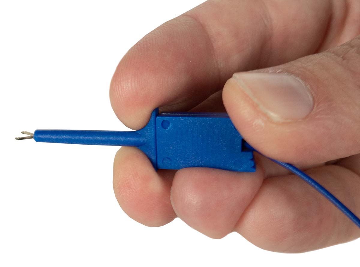 240-137 Digilent Grabber Clip, 1.3 mm Tip, 1A, 3 mm Socket