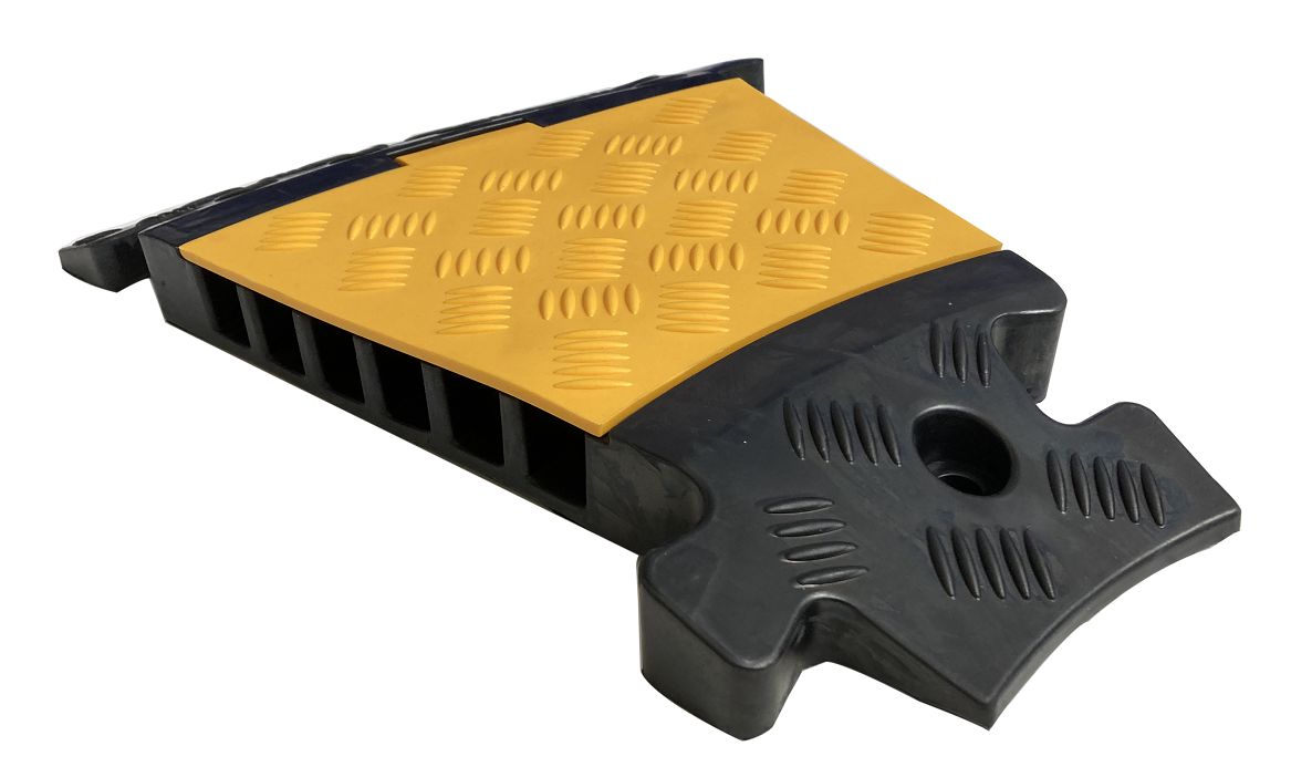 RS PRO 910 mm Yellow, Black Cable Cover in Rubber, 25 mm ID