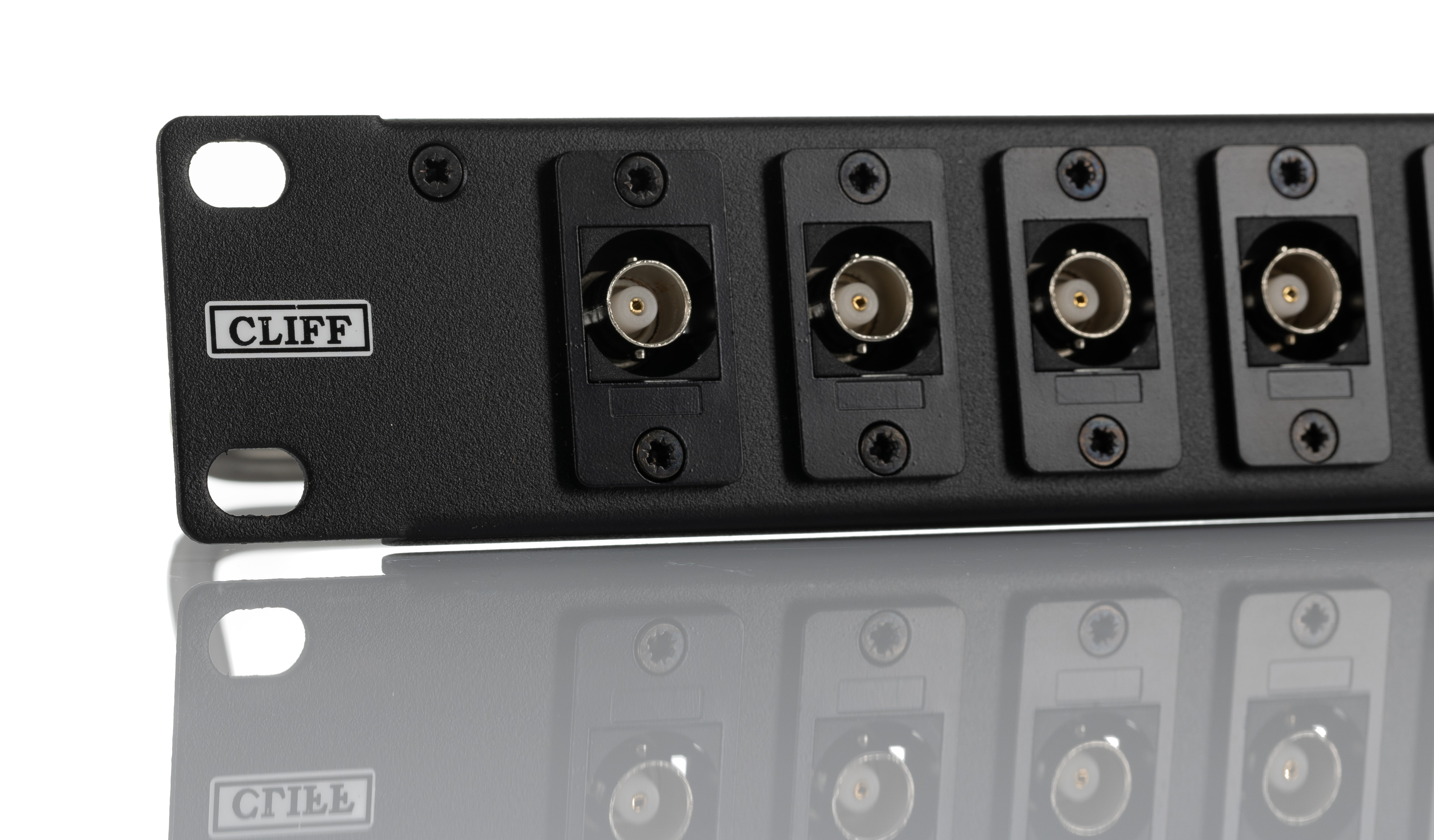 252-2981 RS PRO BNC Loaded Rack 16 Port Patch Panel, 1 U Rack Height