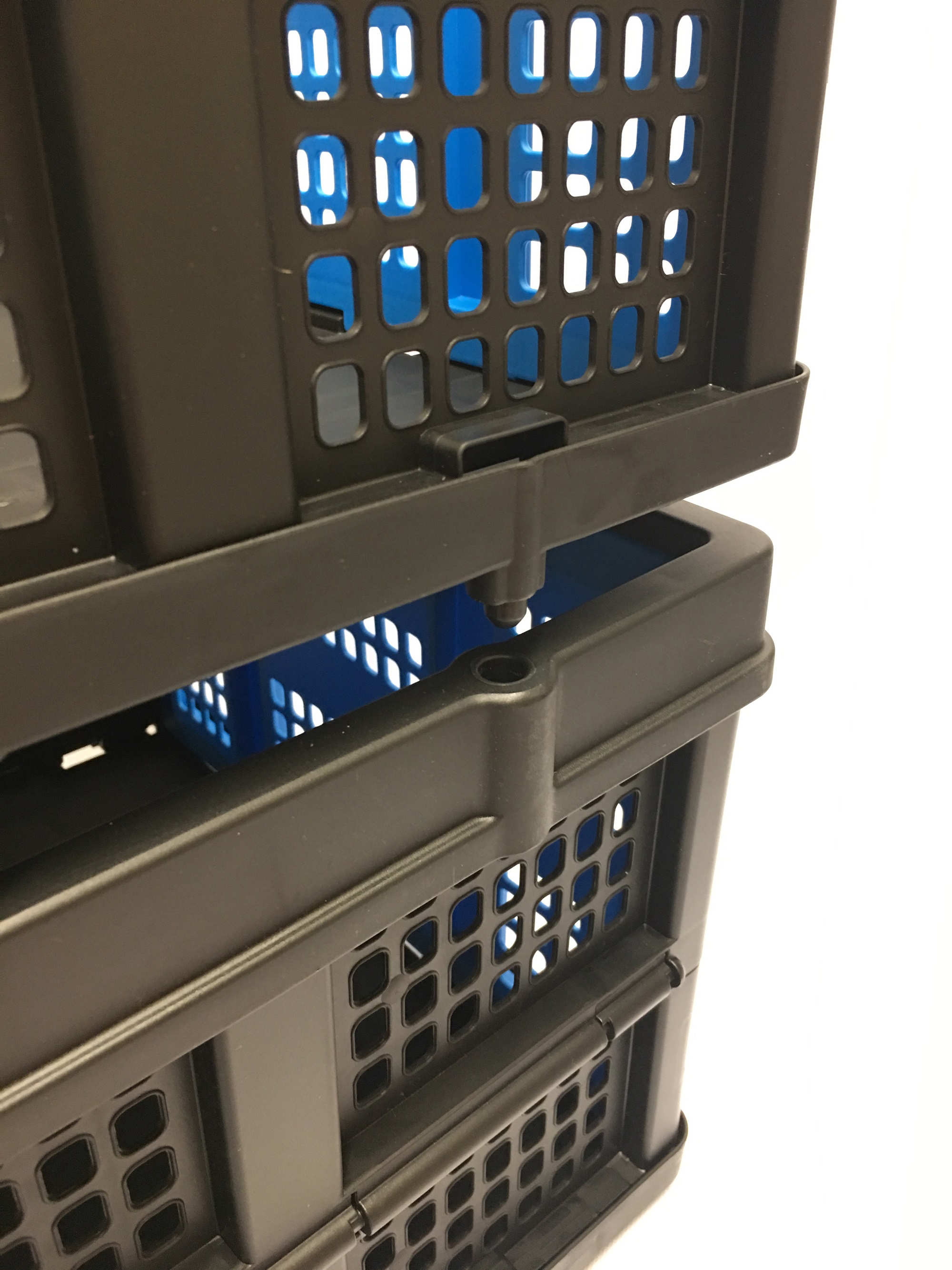 259-5116 RS PRO Blue, Black Plastic Folding Crate, 260 mm x 400mm x 560 mm