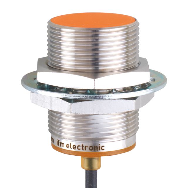 ifm electronic Inductive Threaded Barrel Proximity Sensor, M30, 15 mm Detection, PNP/NPN NO, 10 → 30 V dc