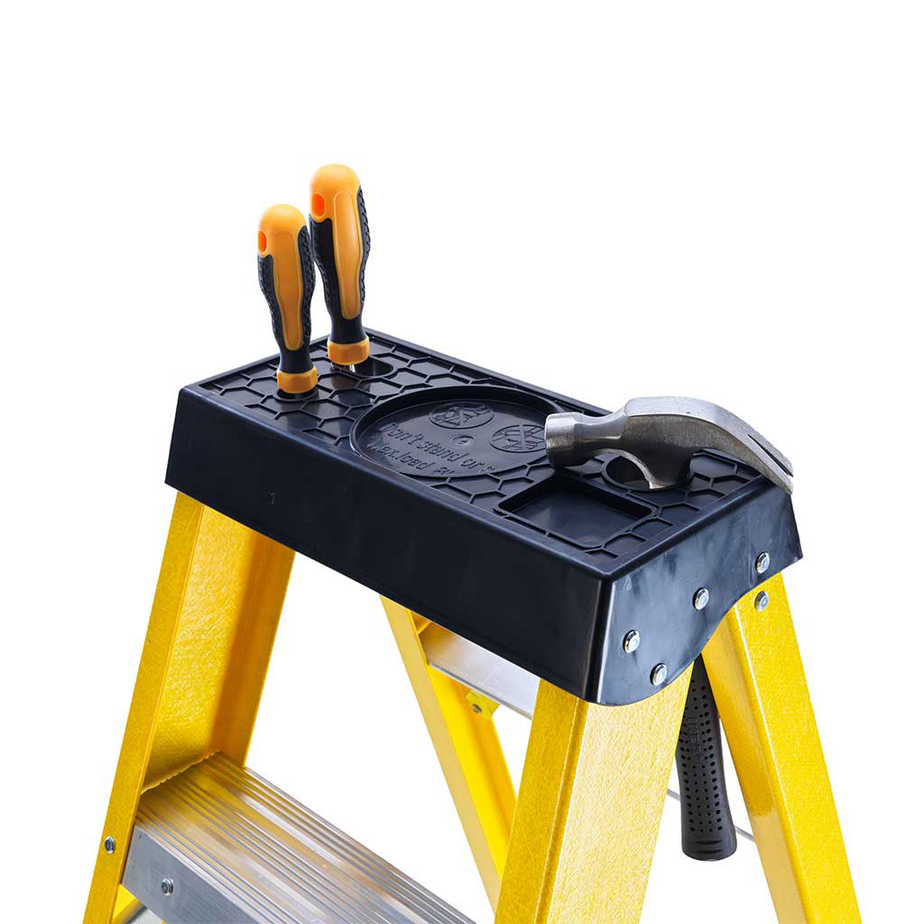 285-155 RS PRO Fibreglass 5 steps Step Ladder, 0.52m platform height, 2.53 m open length