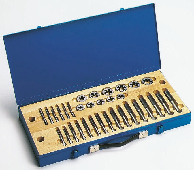 RS PRO 29-Piece HSS Thread Tap & Die Set, M6 - M20 Taps, M6 - M20 Dies