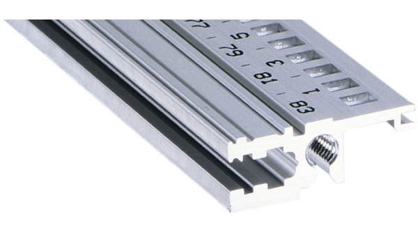 nVent SCHROFF Light Type L-OD without Lip, 431 mm Depth, 7.5kg Max Load