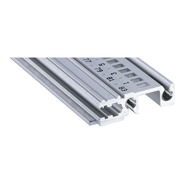 nVent SCHROFF Horizontal Rail, 432 mm Depth, 84 HP