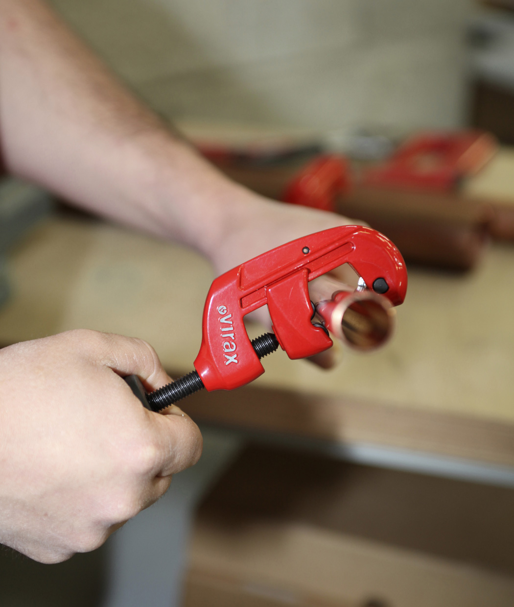 359-5573 Virax Pipe Cutter 6 to 28 mm Cuts Copper