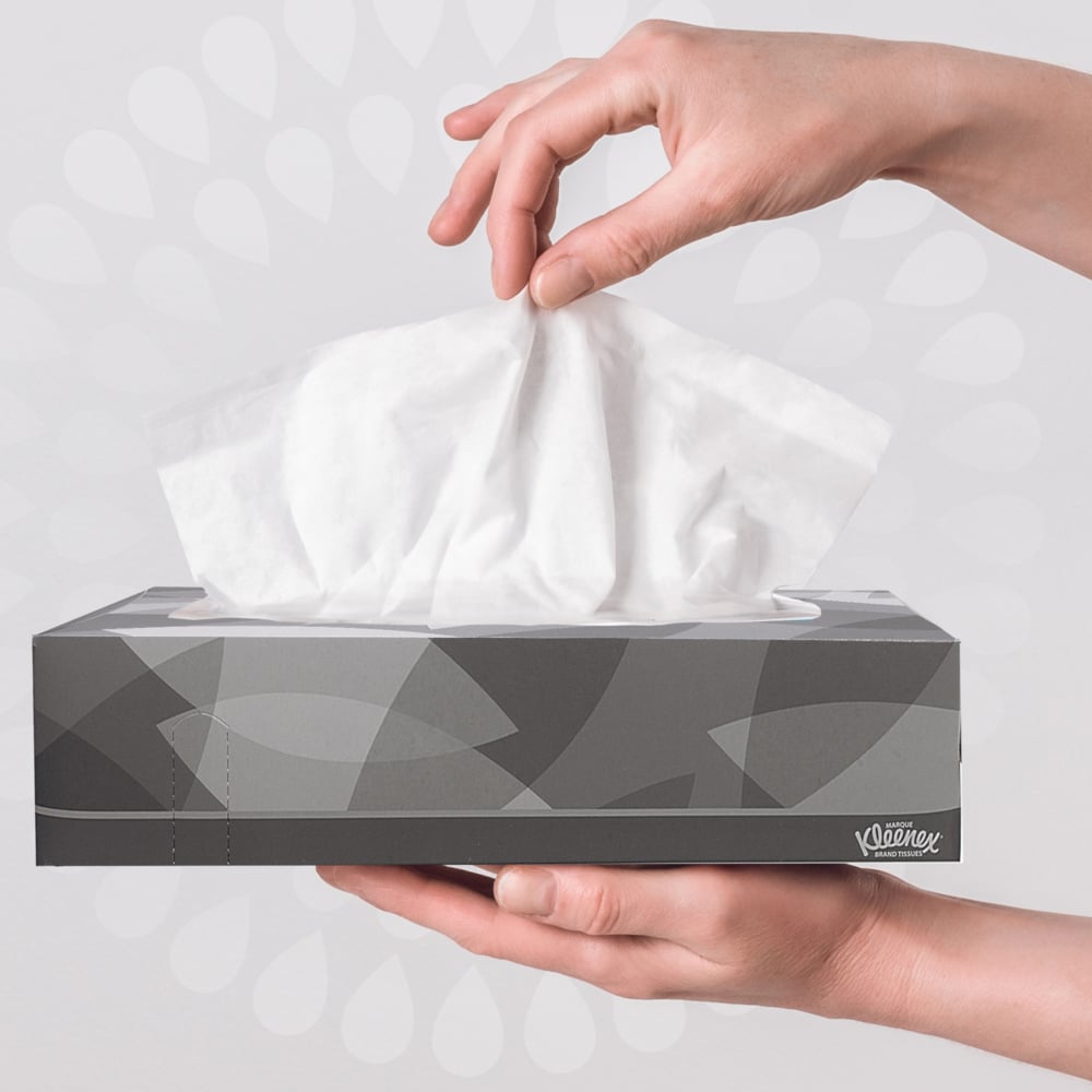 8835 KLEENEX White Facial Tissues, Box of 100