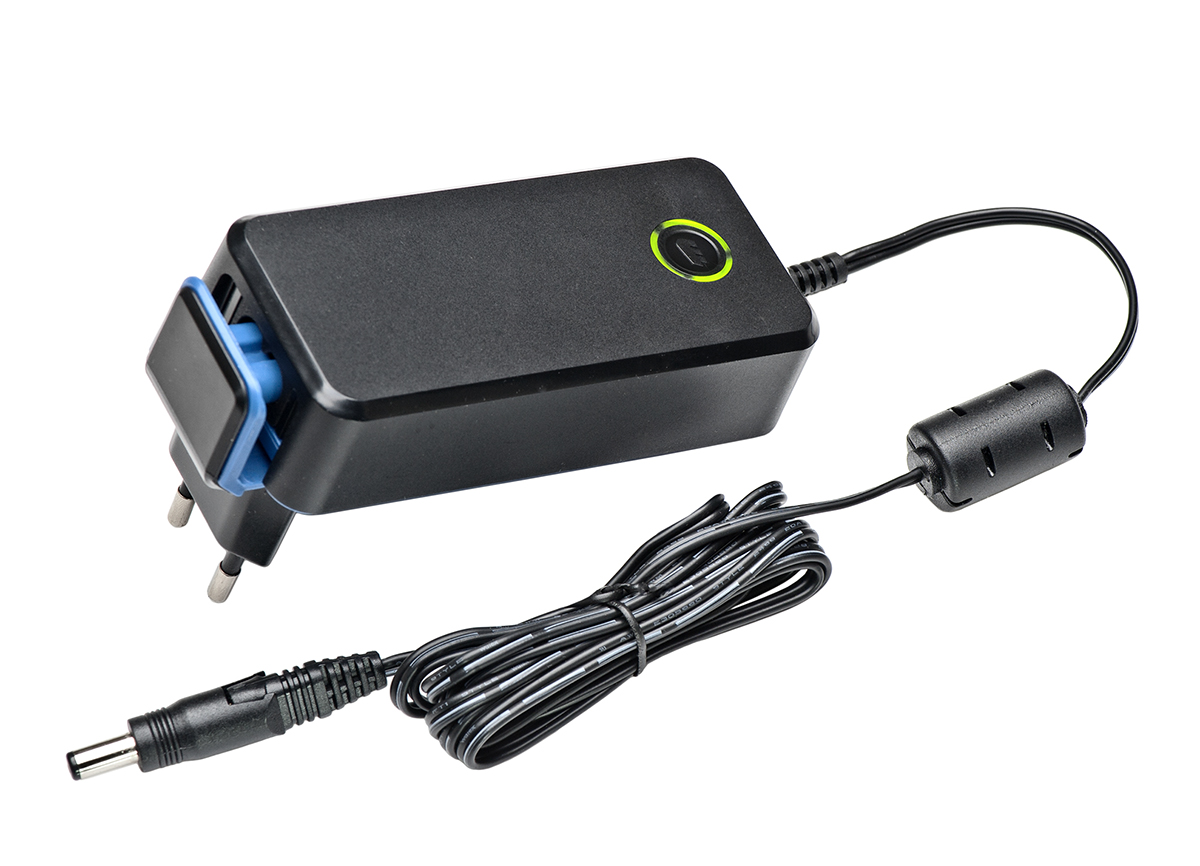 Mascot 3743 3743 Battery Charger For 12V, Lead Acid 1.5 A with AUS, EU, US, UK plug Lead Acid