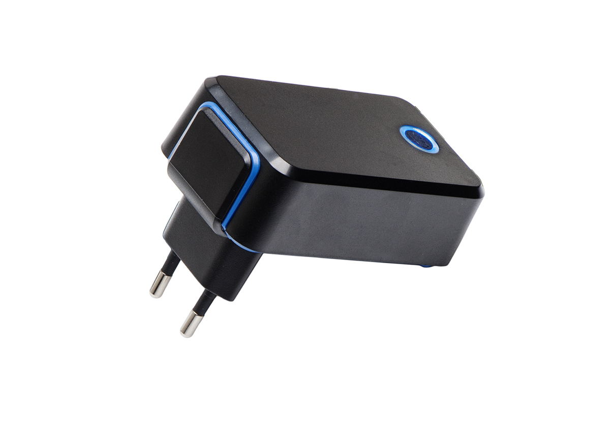 3823000040 Mascot 12 W AC/DC Adapter AC/DC Adapter Australia, FR, UK, US 5V dc Output, 2.4 A