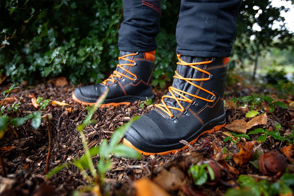 3xa2a2vx1-45 SIP Protection 3XA2 Orange, Black Steel Toe Capped Unisex Safety Boots 10, EU 45 EN ISO 20345