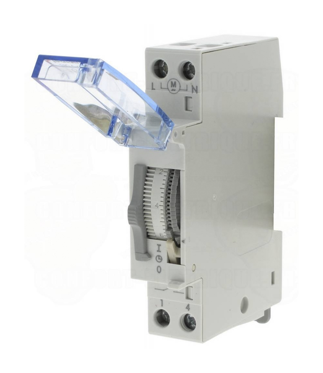 4-127-80 Legrand Analogue DIN Rail Time Switch, 1-Channel 230 V ac
