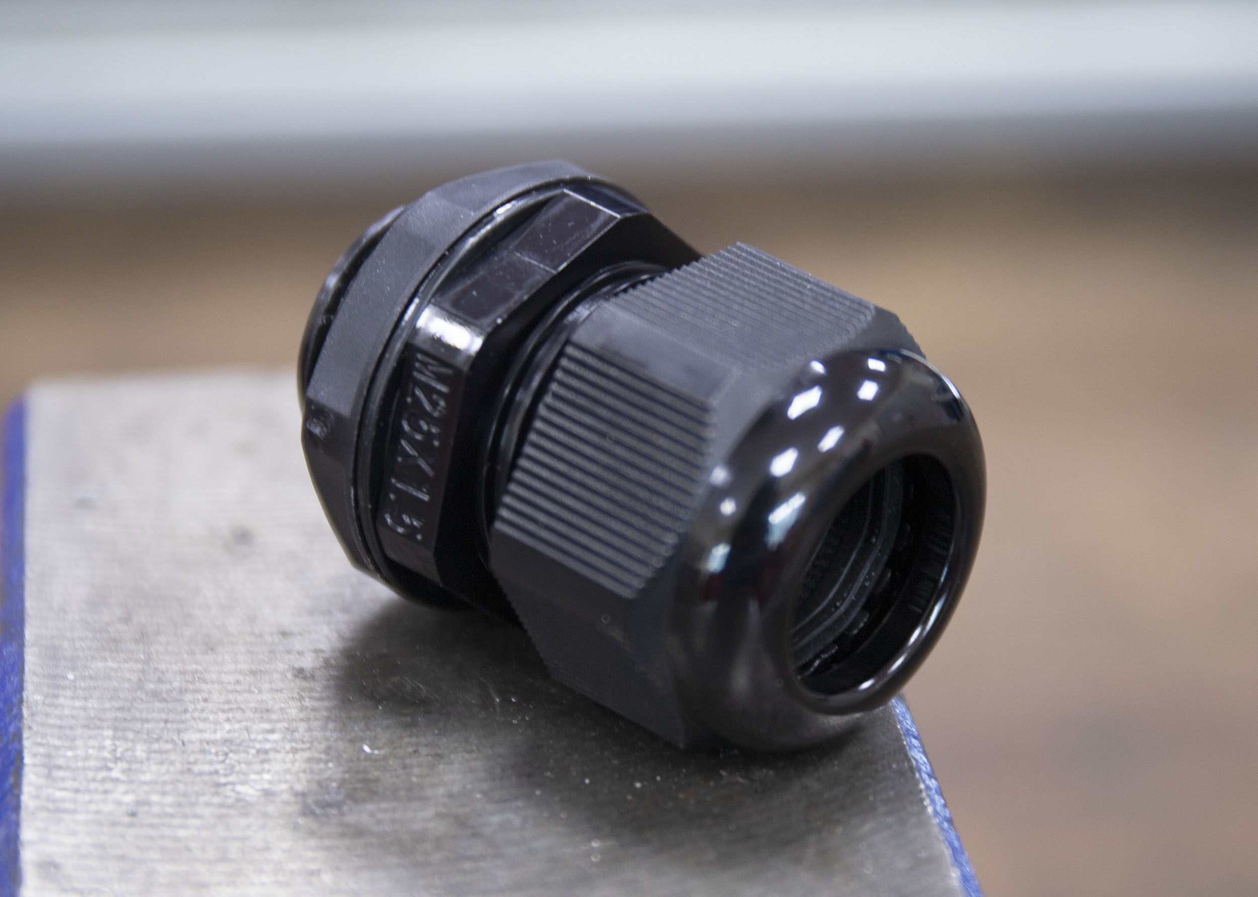 669-4676 RS PRO Black Polyamide 66 Cable Gland, M25 Thread, 13 mm min., 18 mm max., IP68
