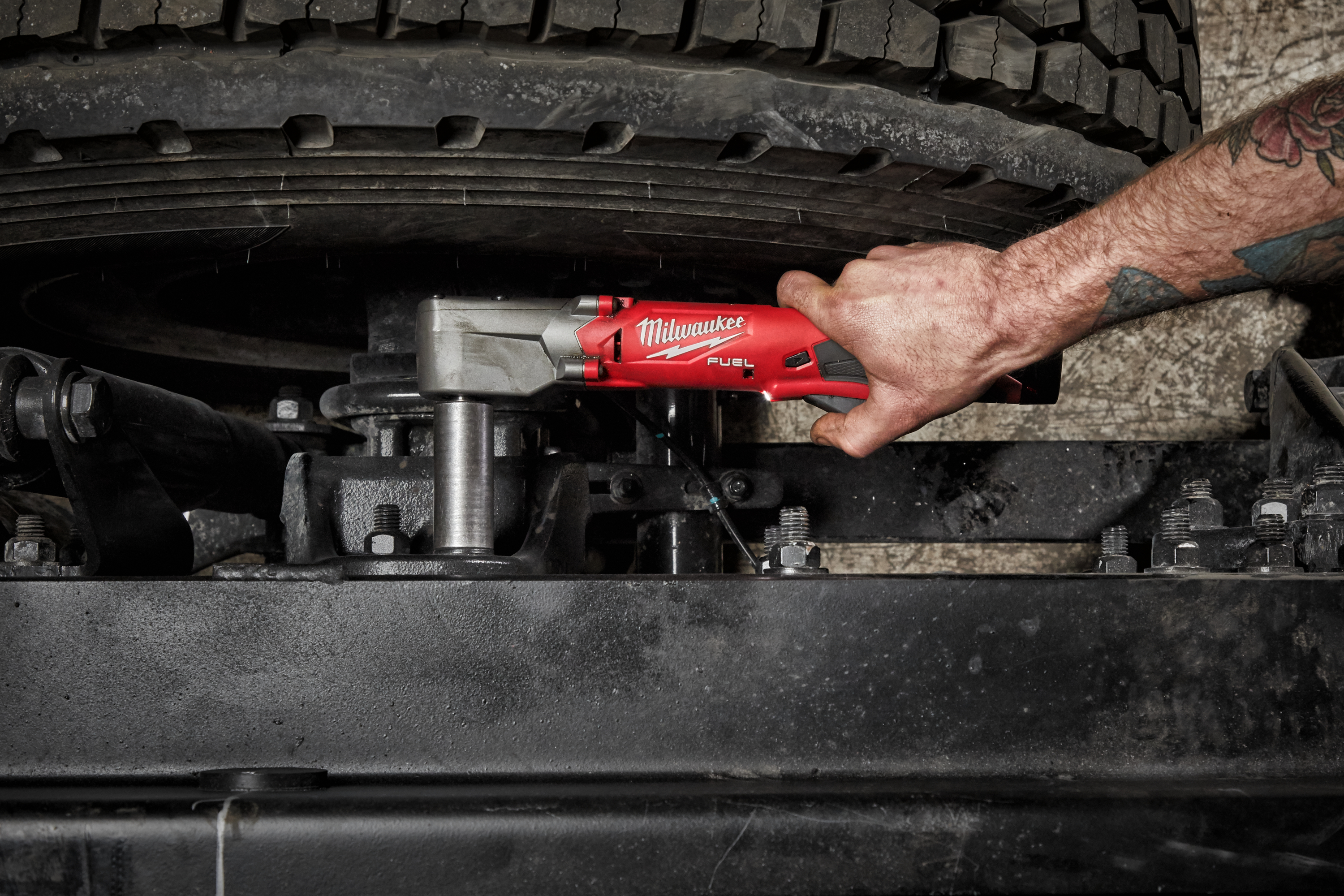 4933471699 Milwaukee 1/2 in 12V Cordless Body Only Impact Wrench